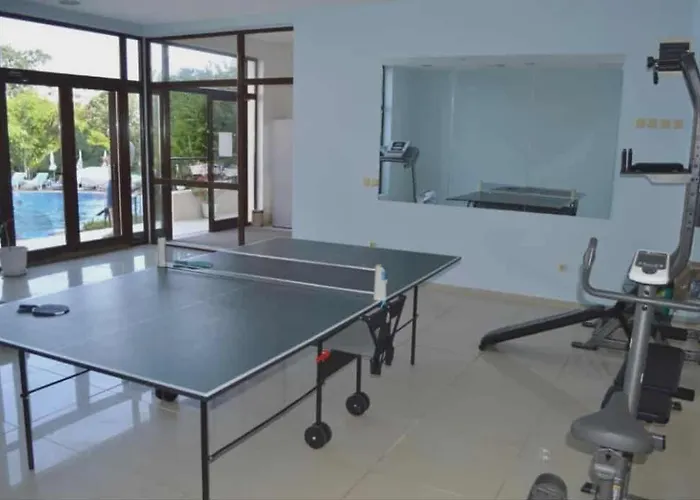 Amphora Palace Complex