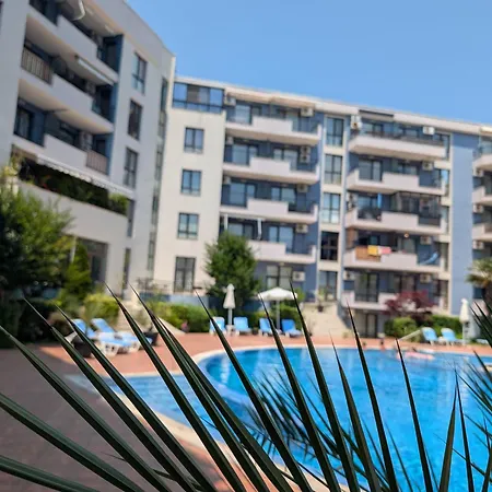 Amphora Palace Complex Apartmanhotel 4*
