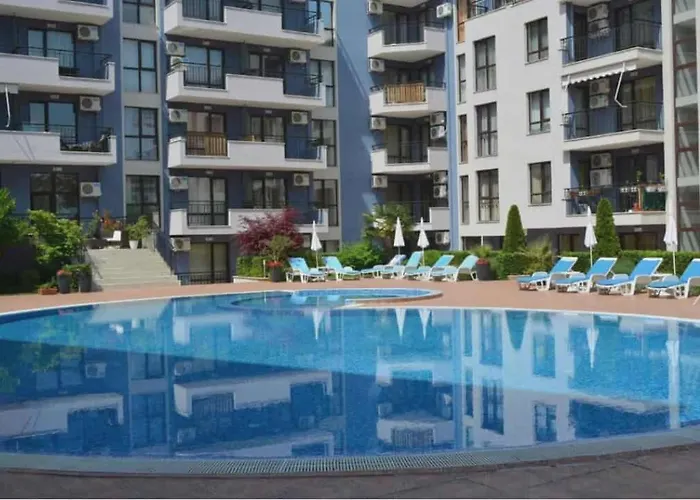 Amphora Palace Complex 4*